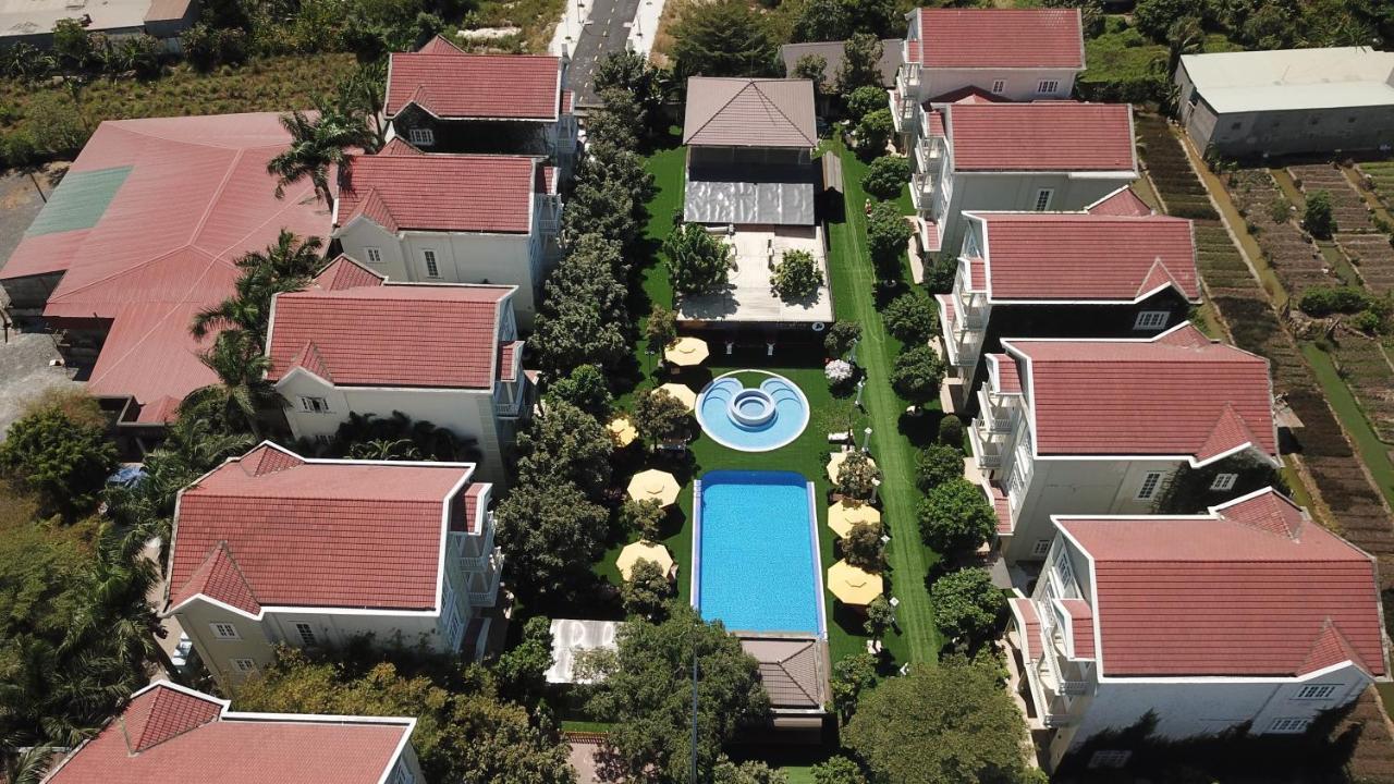 Toki Sai Gon Resort & Spa Thuan An Экстерьер фото